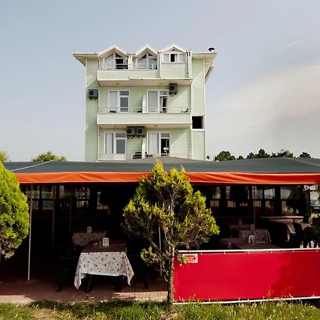 Liman Otel 3*